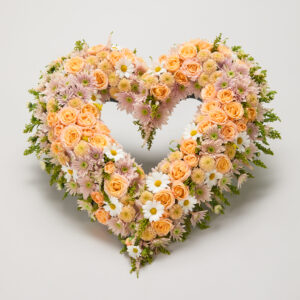 Nr. 35F Hjerte åpent, lys fersken (50cm) - kun én størrelse